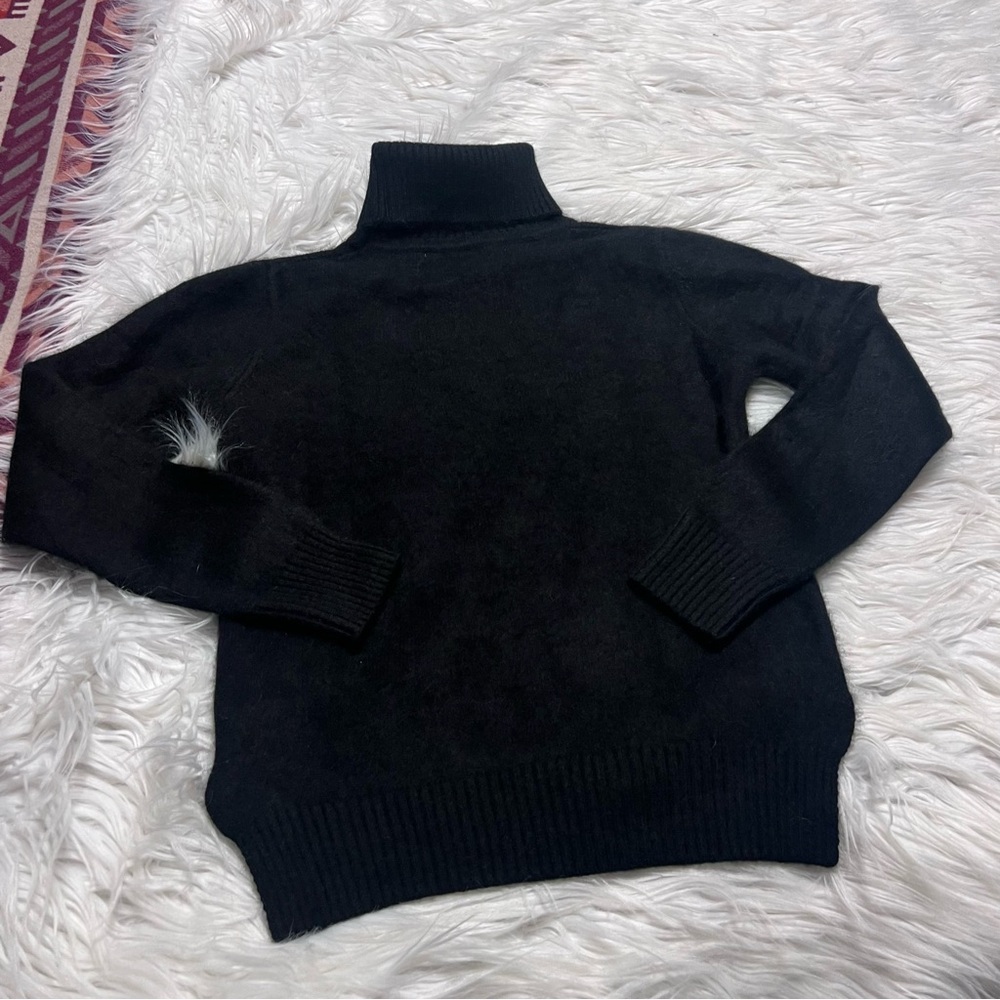 100% pure mink cashmere Elegant Black Turtleneck Sweater - Picture 3 of 5